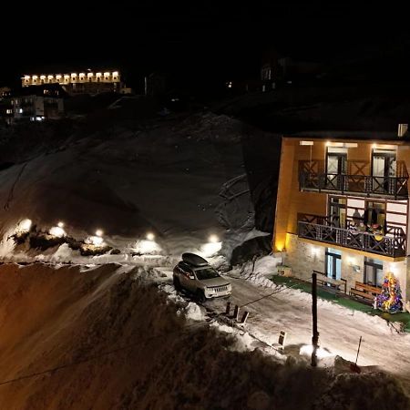 Mountain Dream House Apartment Gudauri Bagian luar foto