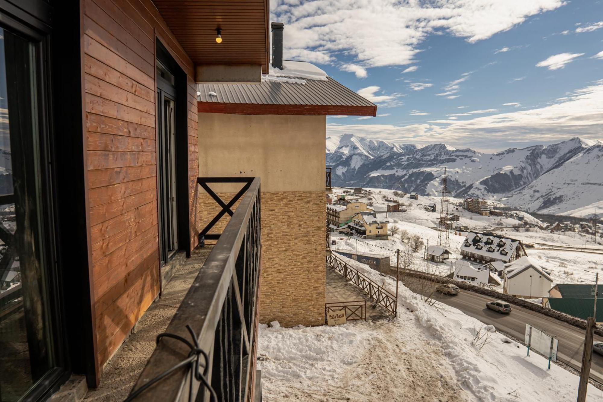 Mountain Dream House Apartment Gudauri Bagian luar foto